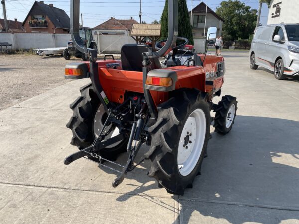 Kubota GL23