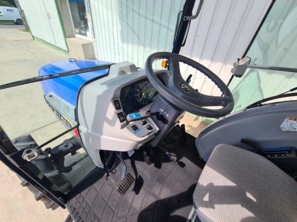 20240708_103128 Iseki AT33 kormány