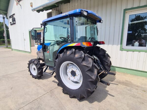 20240708_103219 Iseki AT33