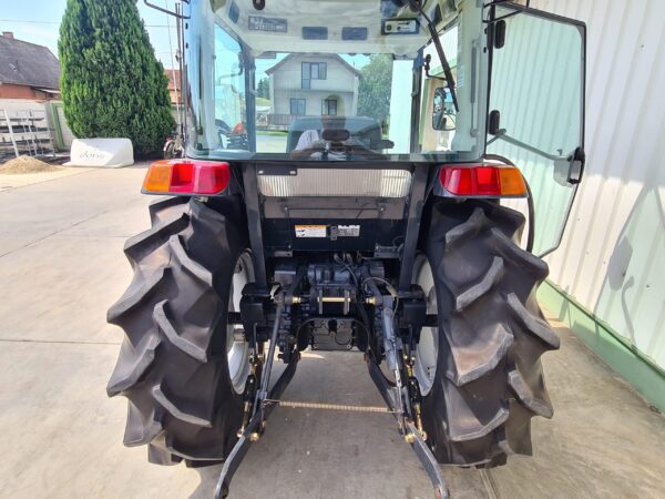 20240708_103225 Iseki AT33