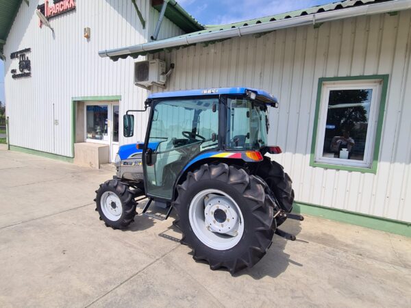 20240708_103313 Iseki AT33