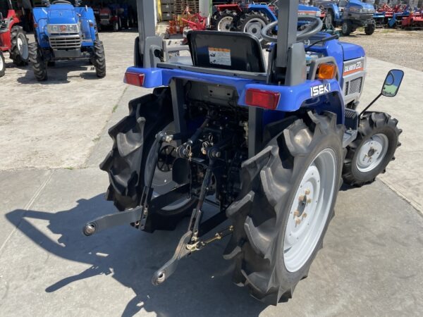 Iseki TH20S