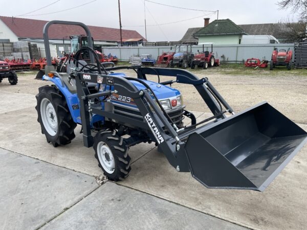 Iseki Sial 223 Rakodós traktor (2)
