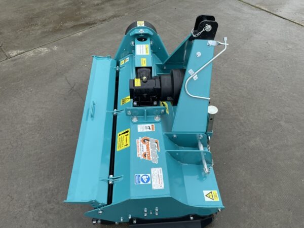 Vízszintes tengelyű szárzúzó Y pengével