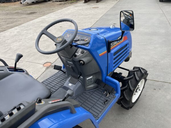 Iseki TF17F