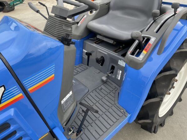Iseki TF17F